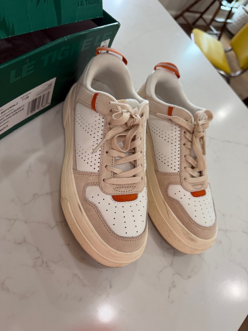 Le Tigre White, Beige & Orange Low-Top Leather Sneakers